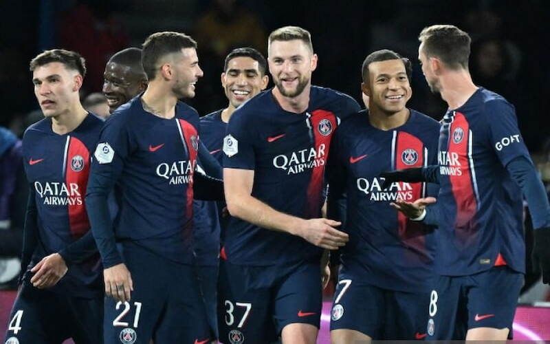 Các đội bóng đá nổi tiếng nhất thế giới: MU, Barça, Real Madrid  
